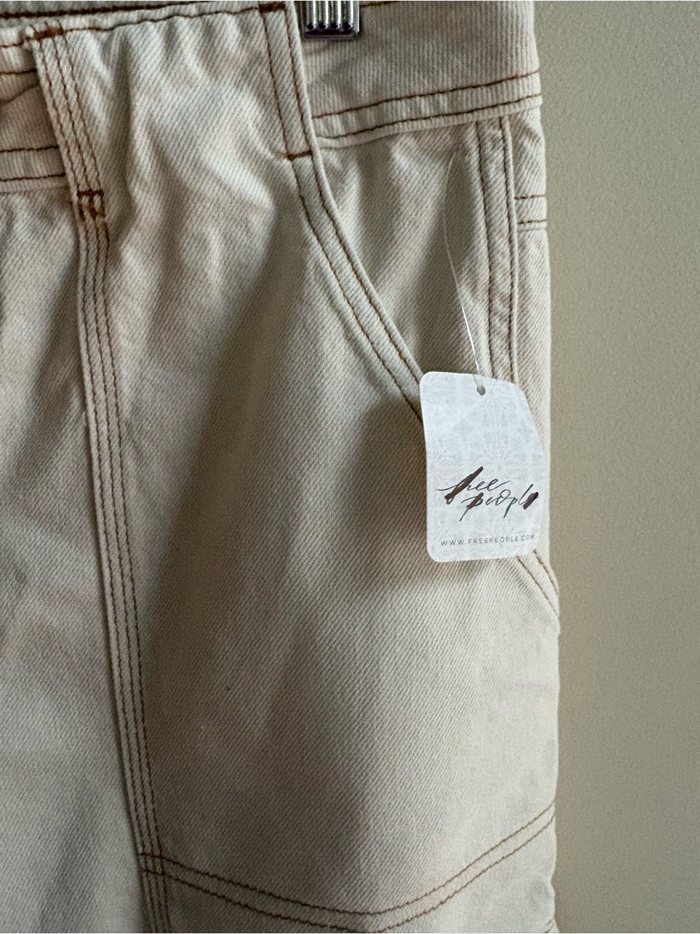 NWT Free People We The Free Judd Carpenter Utility Wide Leg Jeans Ecru 26 - Picture 6 of 9